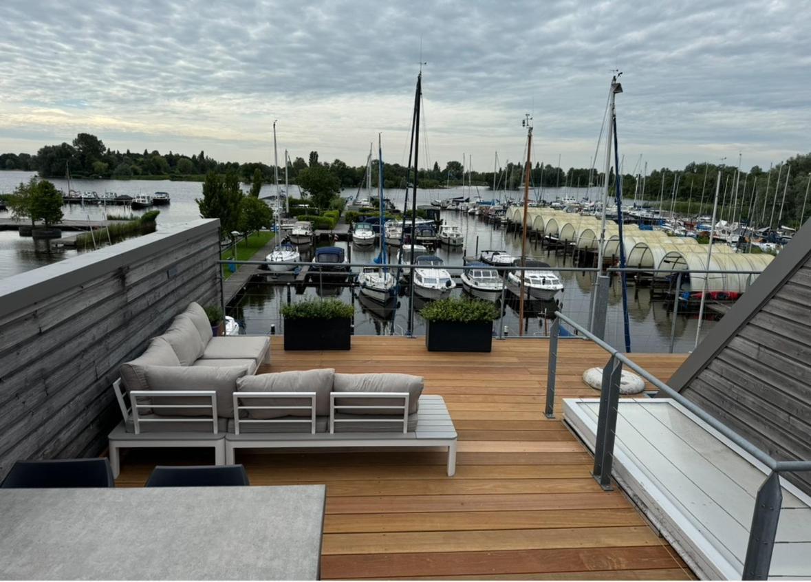 The Boathouse With Boat Vila Aalsmeer Exterior foto